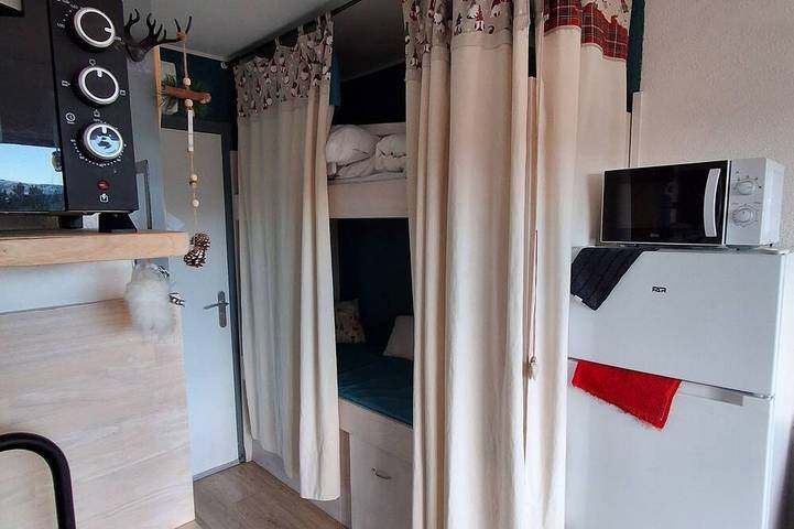 Gîte pour 6 personnes, avec jardin à Puyvalador - 3