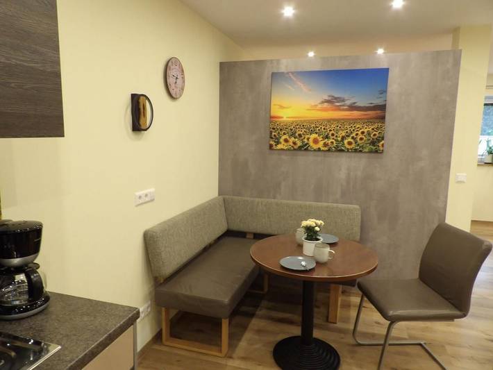 Ganze Wohnung, Ferienhof Seeber - Ferienwohnung Sonnenblume 40qm 1-Zimmerappartement mit Bad in Weikersheim, Taubertal
