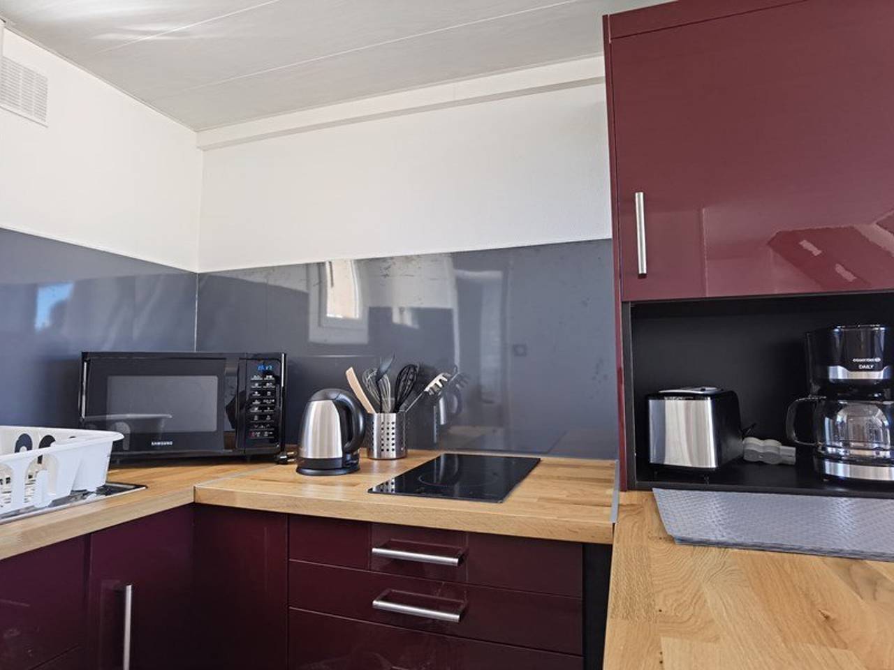 Appartement entier, Appartement Climatisé 2 Pièces avec Terrasse et Parking - Classé 2 Étoiles in Marseillan, Côte d'Améthyste