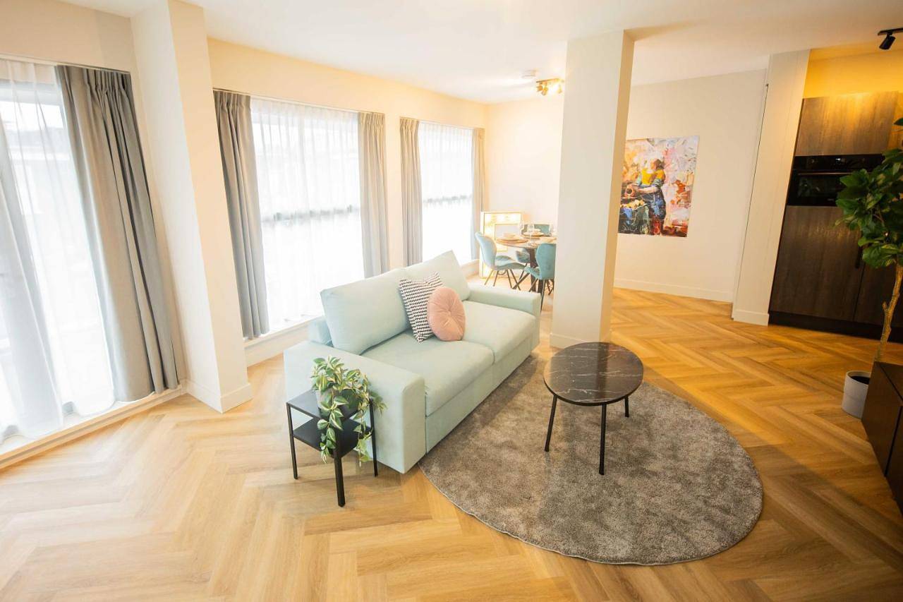 Geheel appartement, Alphabet Apartments - Kerkstraat 71 in Hilversum, Noord-Holland