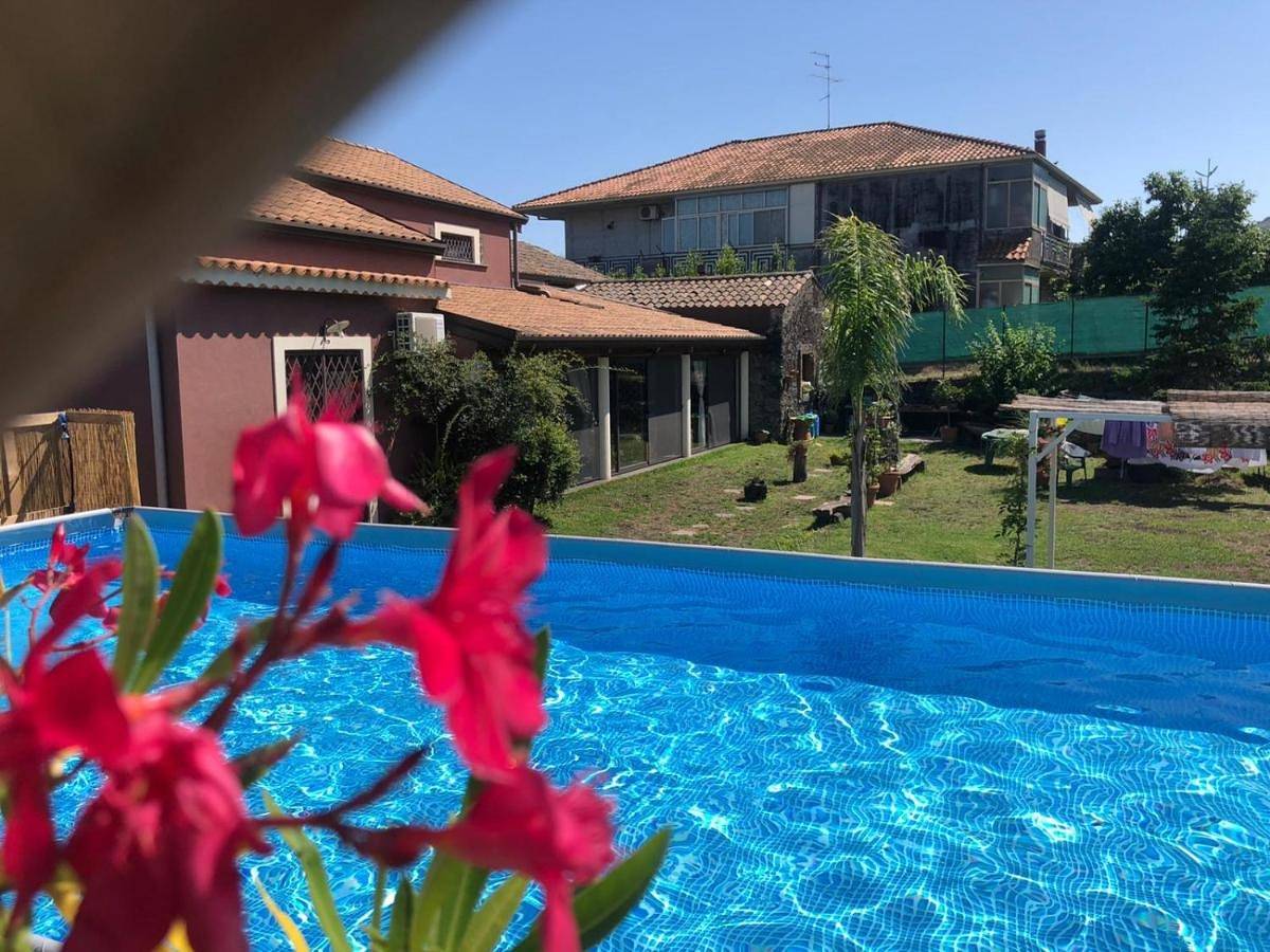 Family Room with Balcony in Zafferana Etnea, Etna
