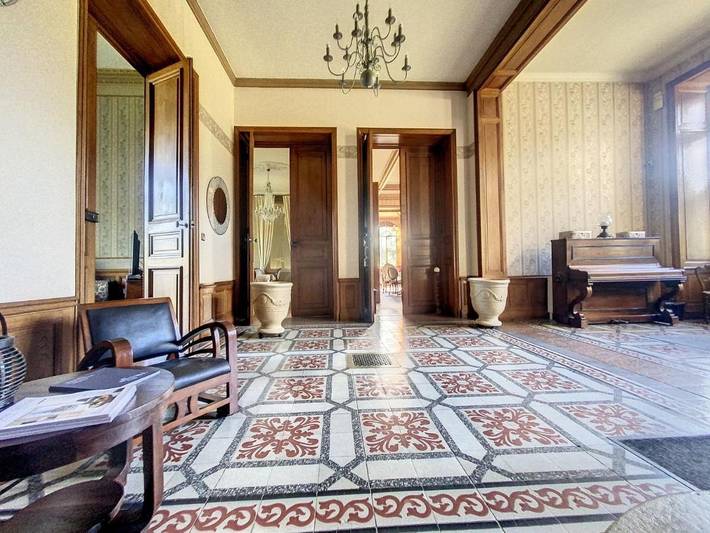 Chambre d’hôte pour 5 personnes, avec jardin et piscine ainsi que sauna et vue dans la Loire - 2