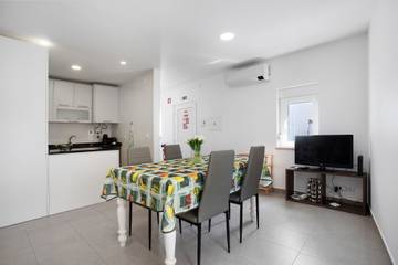 Casa De Férias para 5 Pessoas em Praia de São Martinho do Porto, São Martinho do Porto, Foto 2