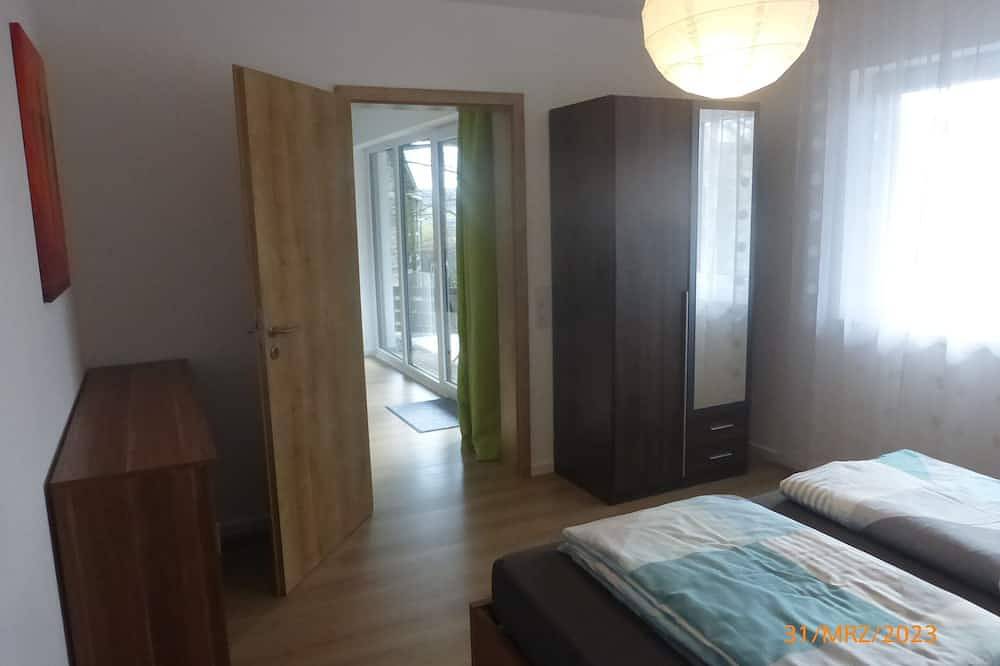 Ganze Wohnung, Ferienwohnung Lehrberg - Moderne Wohnung mit Wallbox für E-Auto in Lehrberg, Romantische Straße