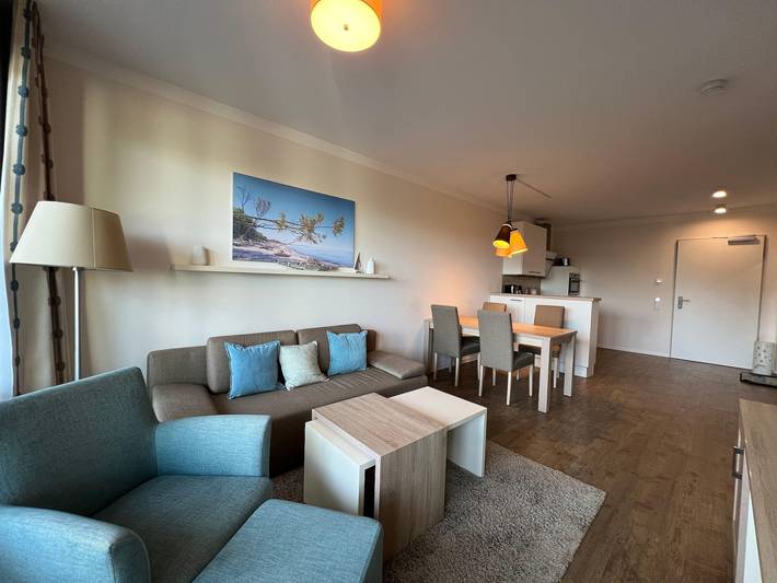 Ferienwohnung für 4 Personen, mit Balkon und Terrasse sowie Pool und Sauna in Börgerende-Rethwisch