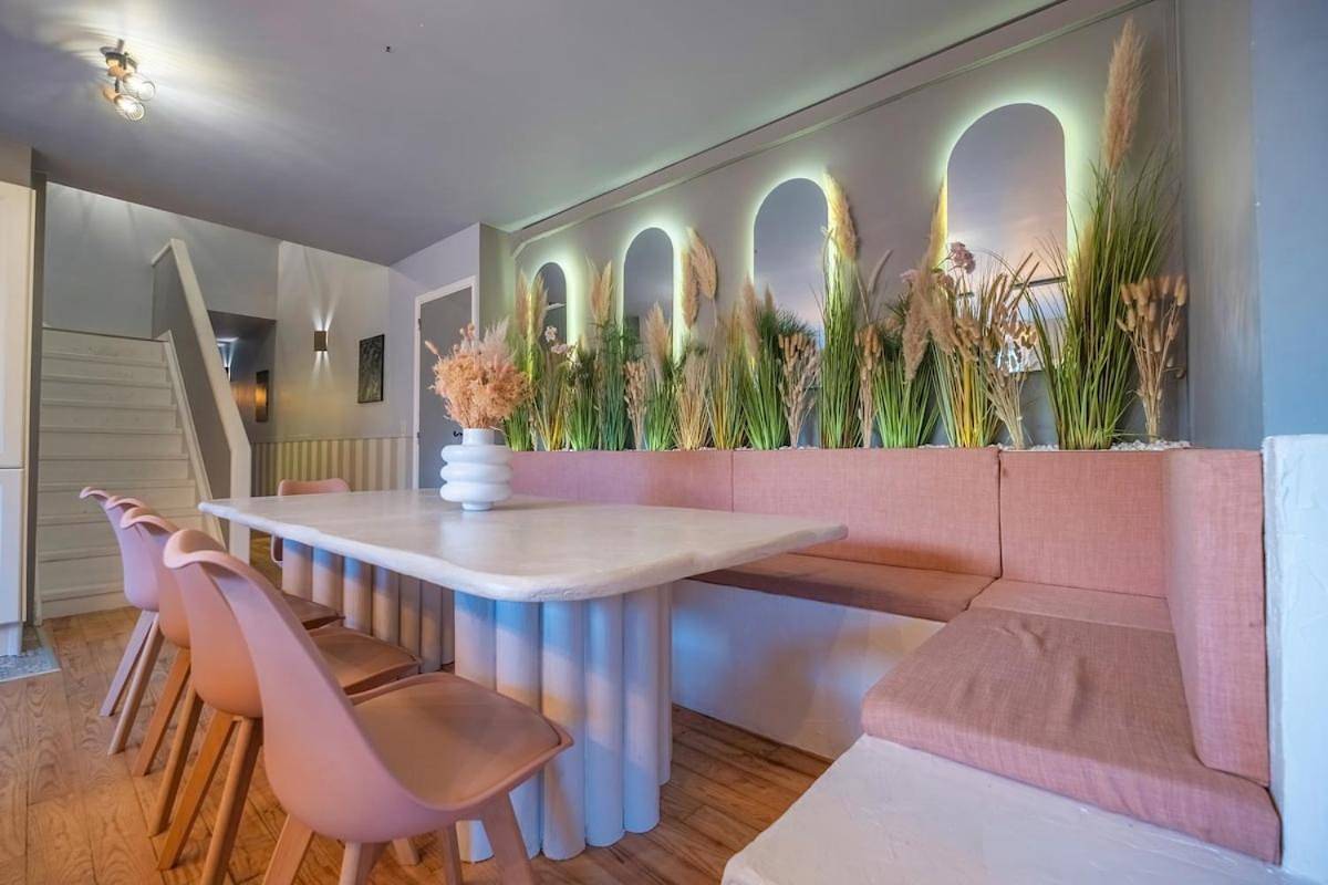 Le Loft Triplex 200M2 avec billard au centre-ville in Épernay, Marne