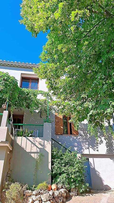 Maison de vacances pour 6 personnes, avec Balcon ainsi que Terrasse et Vue à Saint-Martin-d'Ardèche