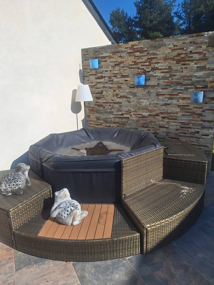 Location de vacances pour 8 personnes, avec jardin et jacuzzi à Laillé - 4