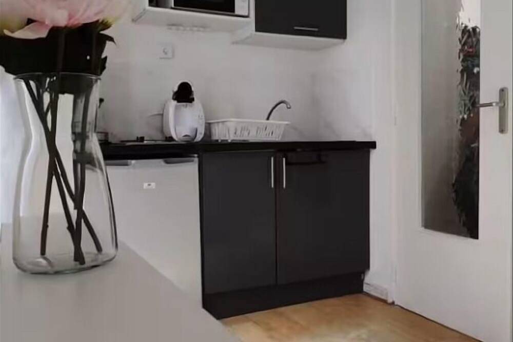 Appartement entier, Charmant studio avec terrasse à Roubaix in Roubaix, Région de Lille