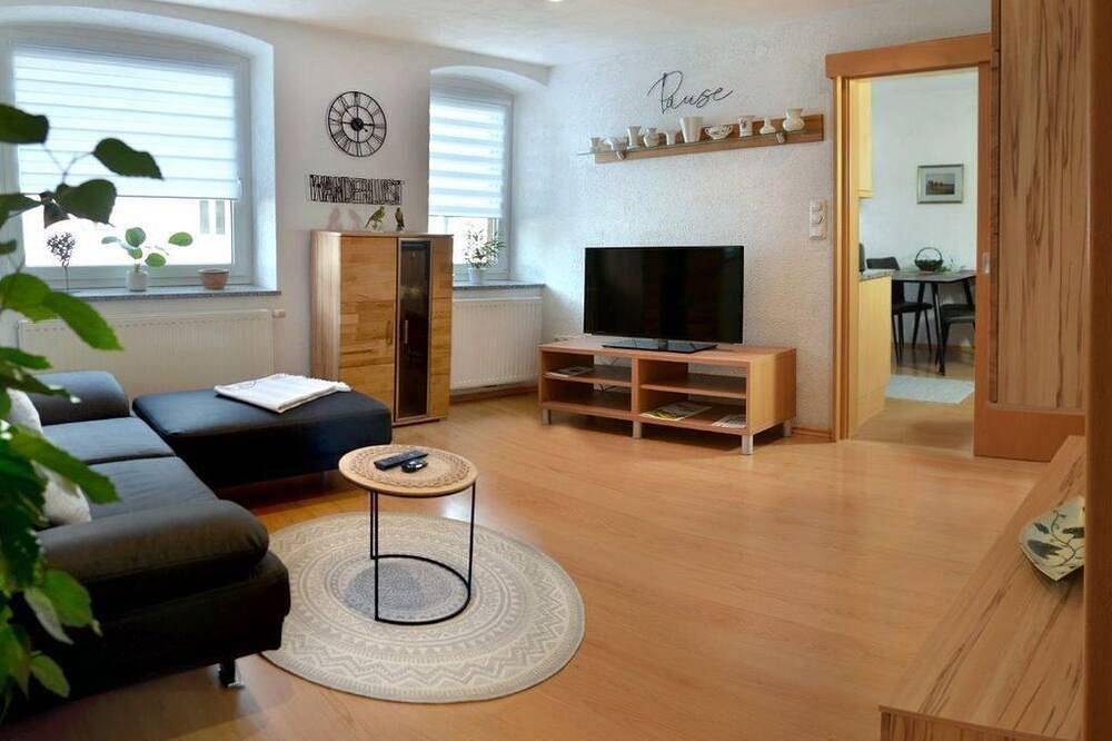 Ganze Wohnung, Ferienwohnung 1 in Bad Weißenstadt 50 qm - Ferienwohnungen Familie Fuss Bad in Weißenstadt, Landkreis Wunsiedel im Fichtelgebirge