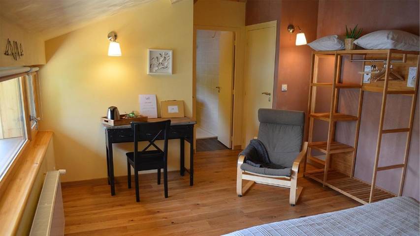 Location de vacances pour 2 personnes, avec sauna ainsi que vue et jardin à Monlet - 4