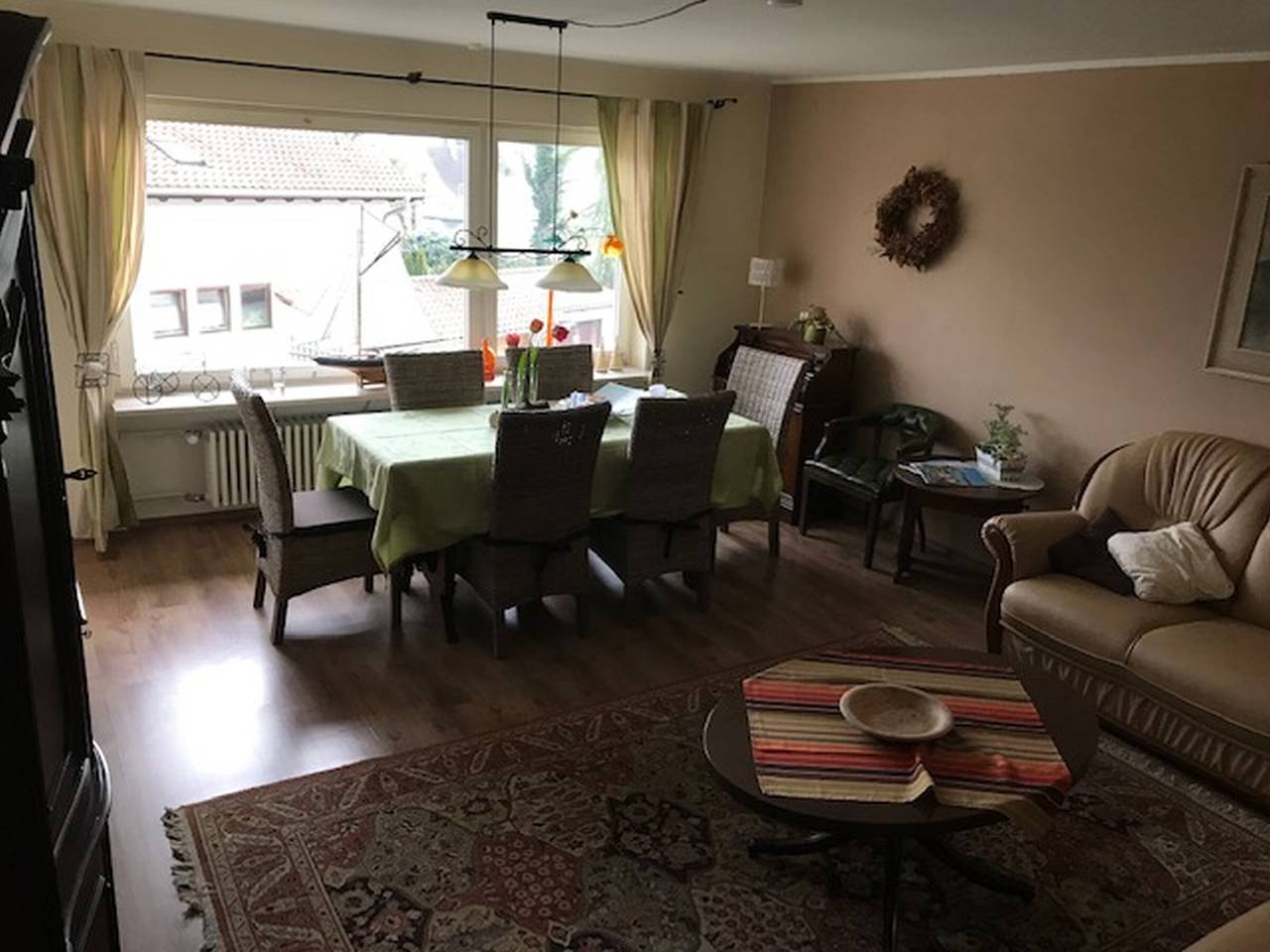 Ganze Wohnung, Apartment „Lindau“ mit gemeinsamer Terrasse, Garten und Wlan in Unteruhldingen, Uhldingen-Mühlhofen