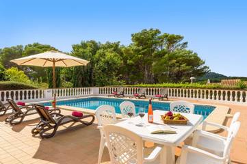Villa in Es Mercadal, Menorcas Küste für 6 