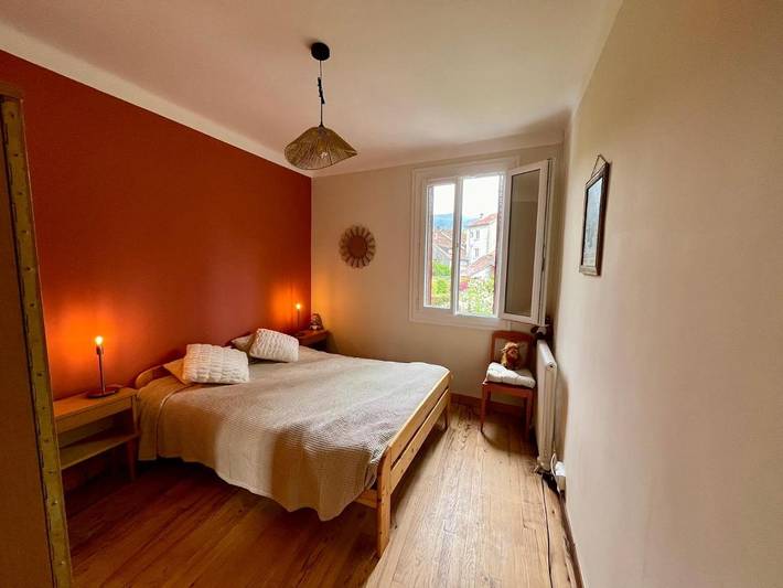 Location de vacances pour 4 personnes, avec jardin et vue à Oust - 3