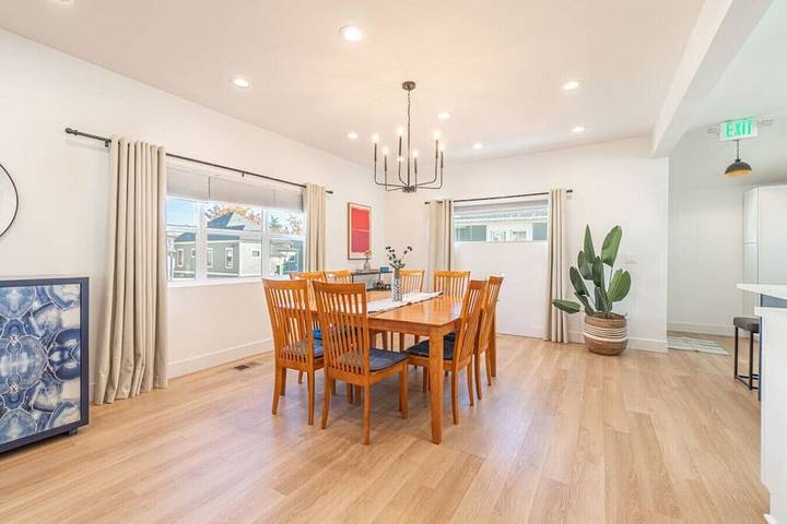 Maison de vacances pour 8 personnes, avec jardin et balcon, animaux acceptés à Reno