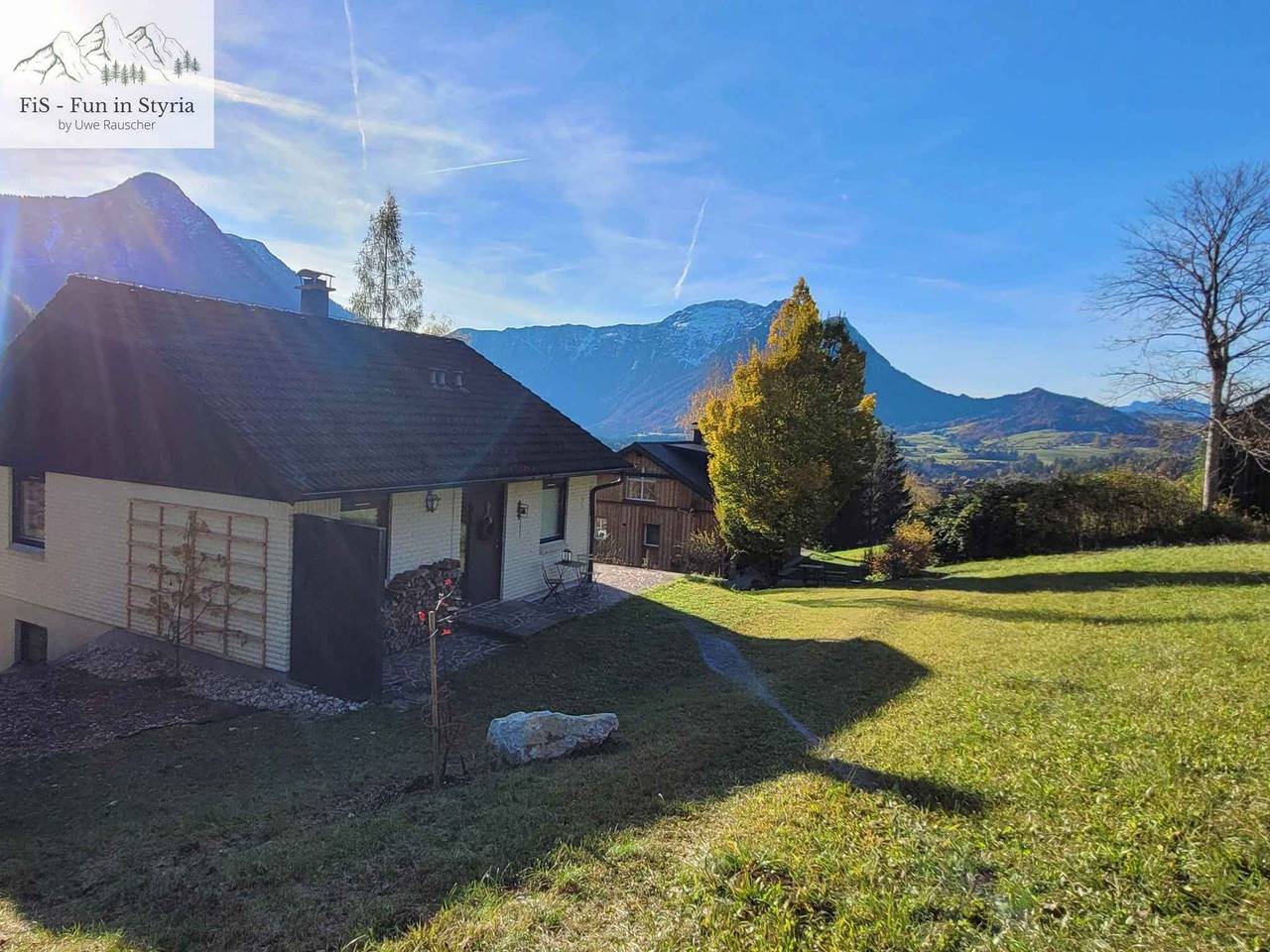 Ferienhaus in Hanglage mit sehr schöner Aussicht in Grundlsee, Totes Gebirge