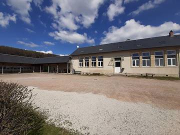 Gîte pour 19 personnes à Glux-en-Glenne