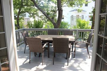 Vacation Home for 15 Guests in Virginia Beach, Picture 2