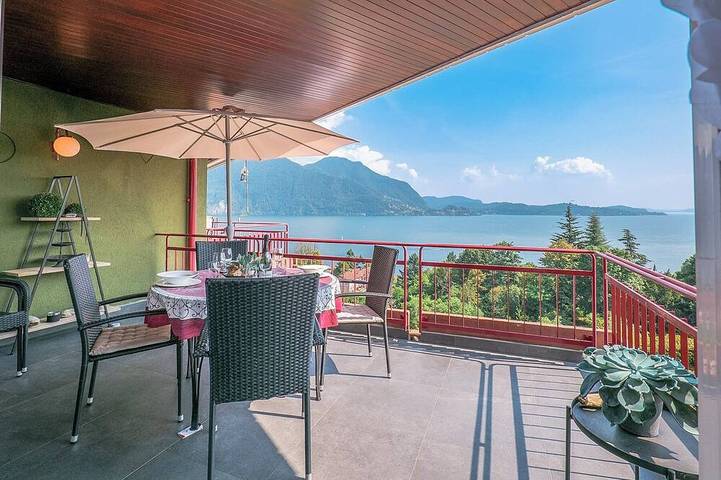 Ferienwohnung für 4 Personen, mit Pool und Balkon