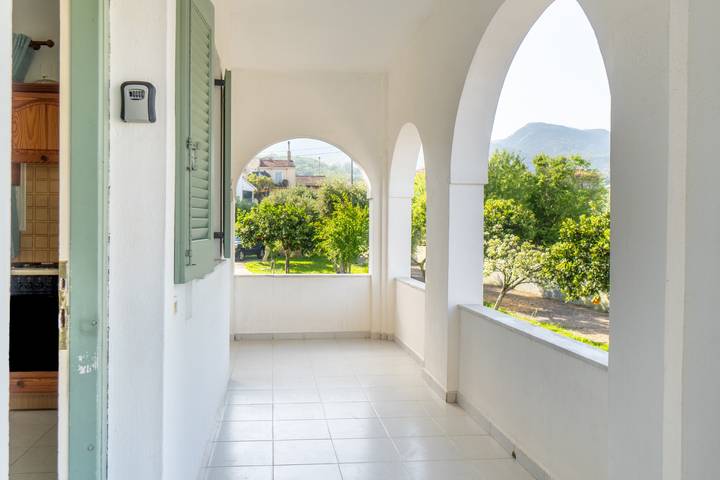 Gîte pour 5 personnes, avec balcon et jardin dans Acharavi - 2