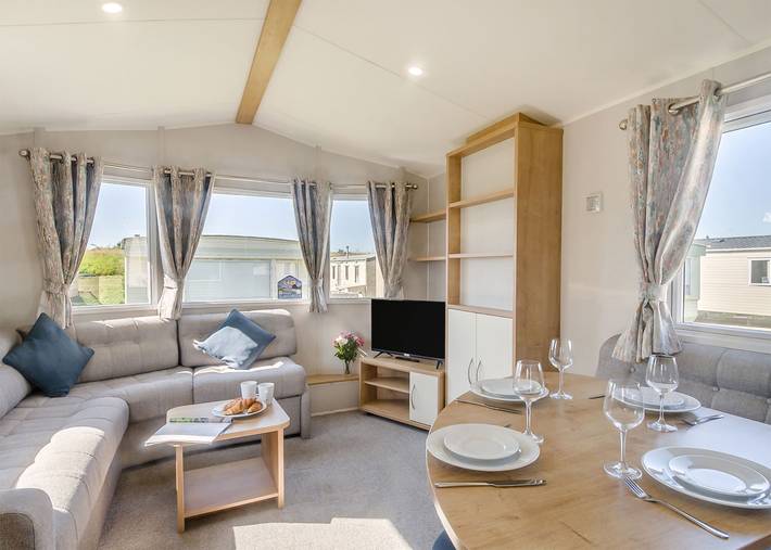 Caravan for 6 people in Essex