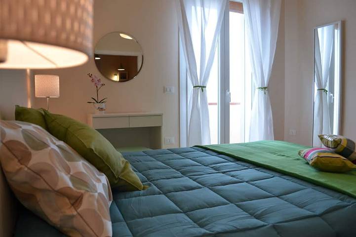 Ganze Wohnung, Sea View Apartment im Zentrum von Marsala-Sea View- gratis WIFI- FreeParking in Marsala, Trapani Provinz