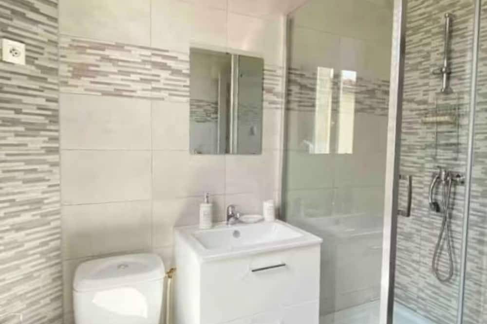 Apartamento entero, Cosy apartment near Disneyland & Paris in Neuilly-sur-Marne, Sena-Saint Denis