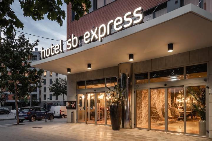 Hôtel pour 2 personnes, avec terrasse et vue