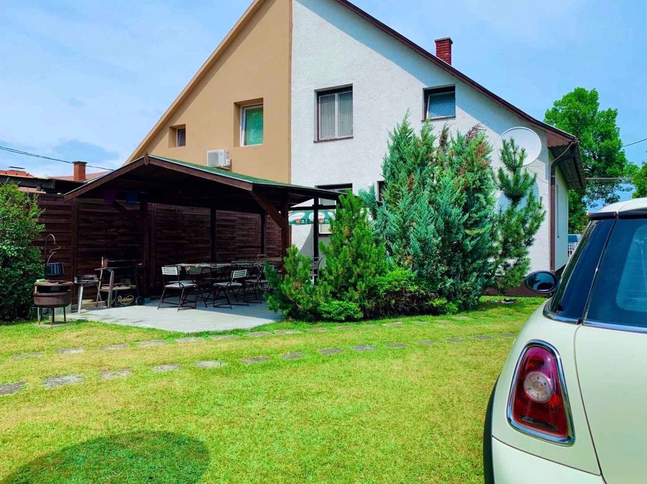Ferienhaus 50 m zum Balaton mit eigenem Steg und Boot in Szantod, Plattensee Südufer