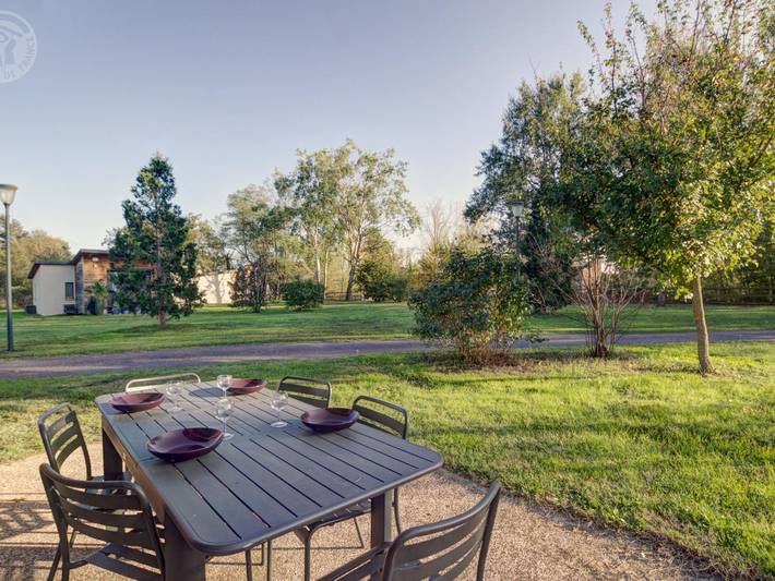 Gîte pour 4 personnes, avec Terrasse et Jardin dans Montbrison - 2