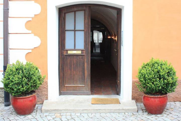 Ferienwohnung für 3 Personen, mit Garten