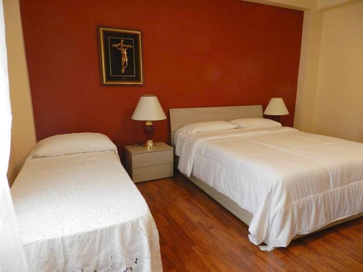 Chambre d’hôte pour 3 personnes, avec balcon et vue à Valguarnera Caropepe - 4