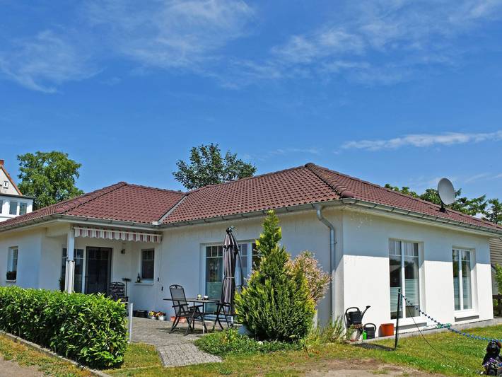 Ferienwohnung für 2 Personen, mit Terrasse und Garten in Göhren
