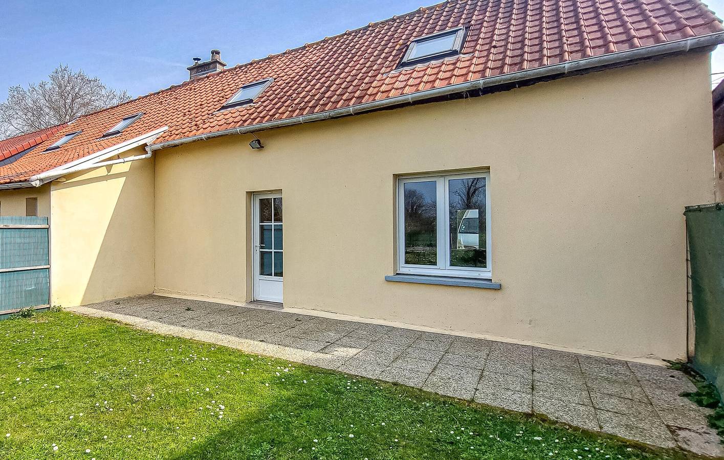 Charmant appartement d'une chambre avec jardin, à proximité d'un café et de la Somme in Saigneville, Région d'Abbeville