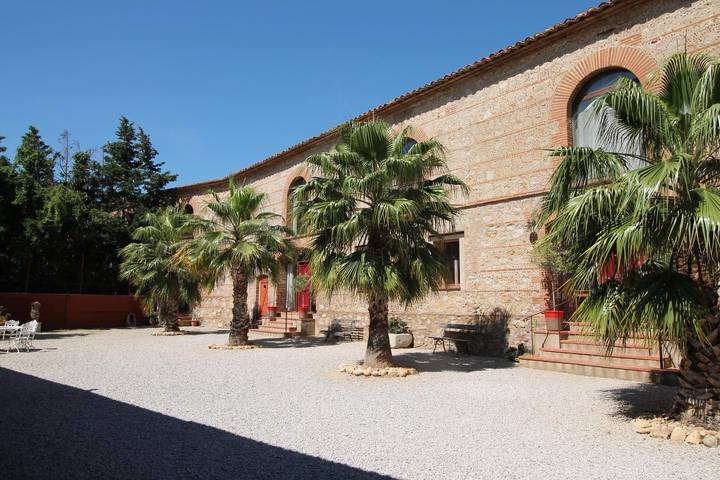 Gîte pour 6 personnes, avec jardin et piscine, animaux acceptés à Thuir - 3