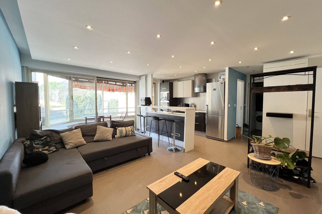 Apartamento entero, T2 apartment with terrace in Cannes in Cannes, Region de Cannes