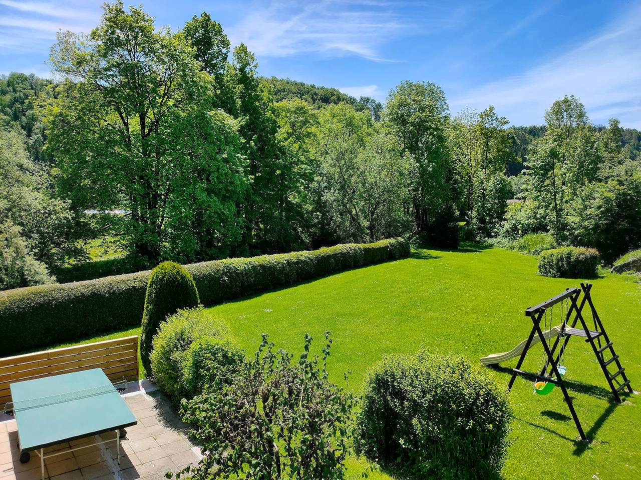 Appartement de vacances entier, Gîte Rosier Montagnes Jura avec Spa Sauna rivière in Foncine-le-Haut, Parc naturel régional du Haut-Jura