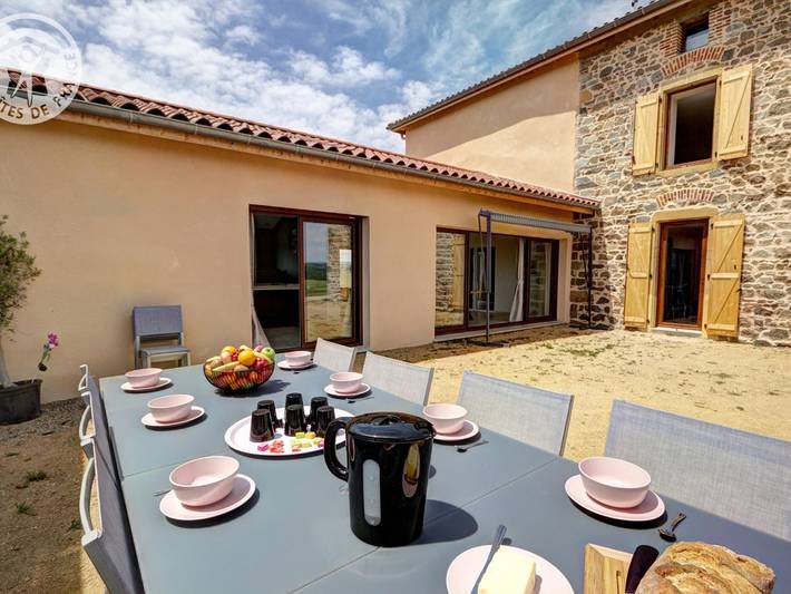 Luxus-Ferienhaus mit Spa, Sauna und Pool, Haustiere erlaubt in Pinay, Roanne und Umgebung