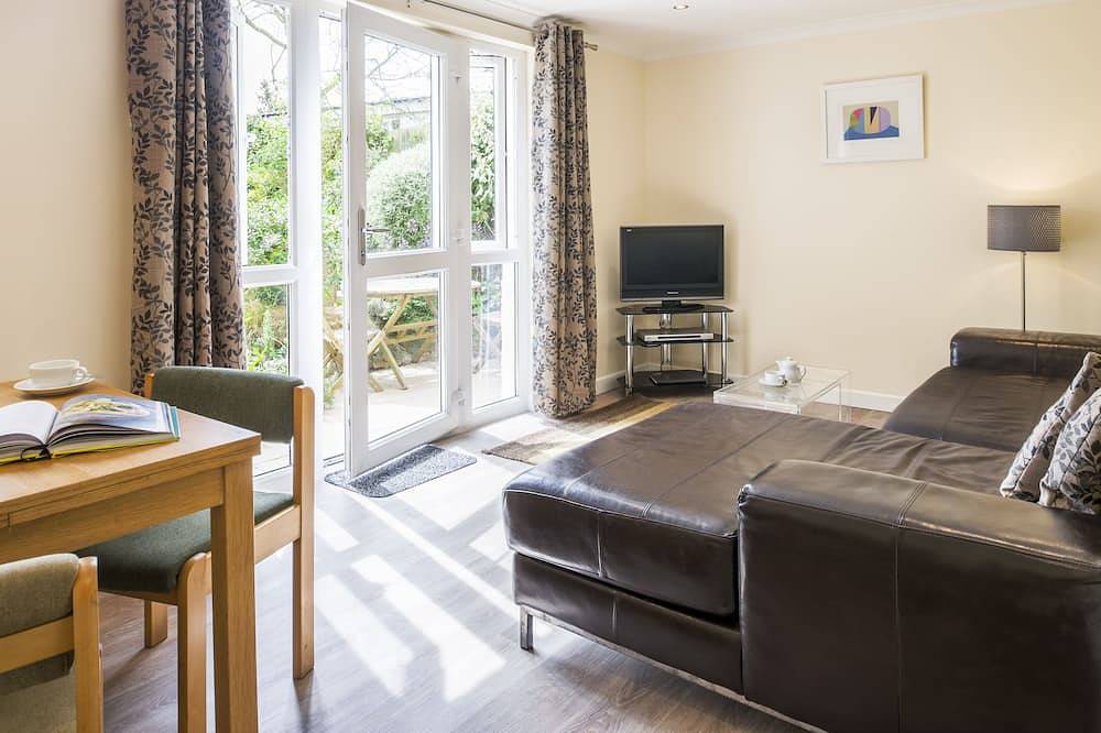 Ganze Wohnung, Longships Apartment - Apartment mit zwei Schlafzimmern, 15 Gehminuten vom Strand entfernt in Gwithian, Cornwall