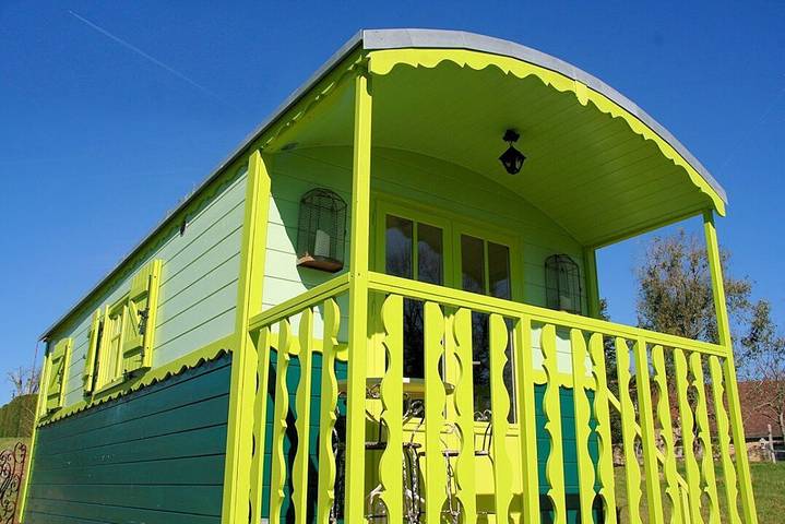 Gîte pour 2 personnes, avec piscine et jacuzzi ainsi que terrasse et jardin, animaux acceptés - 1