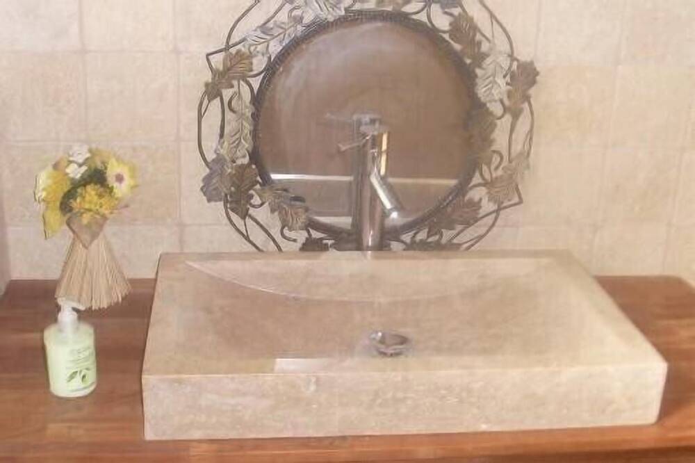 Gästezimmer 4 Personen in der Nähe des Meeres & Sainte Victoire in Trets, Aix-en-Provence und Umgebung