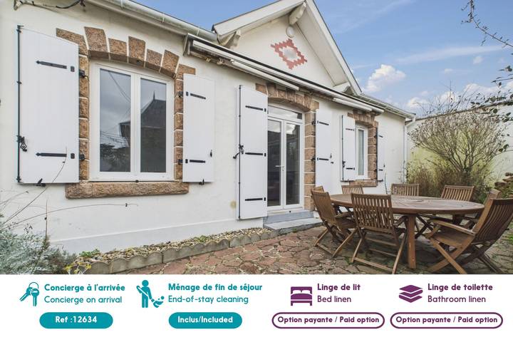 Maison à 50m de la mer, 8 adultes 3 enfants in Saint-Michel-Chef-Chef, Côte de Jade