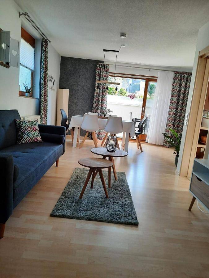 Ferienwohnung für 6 Personen, mit Terrasse und Garten sowie Ausblick in Kenzingen - 4