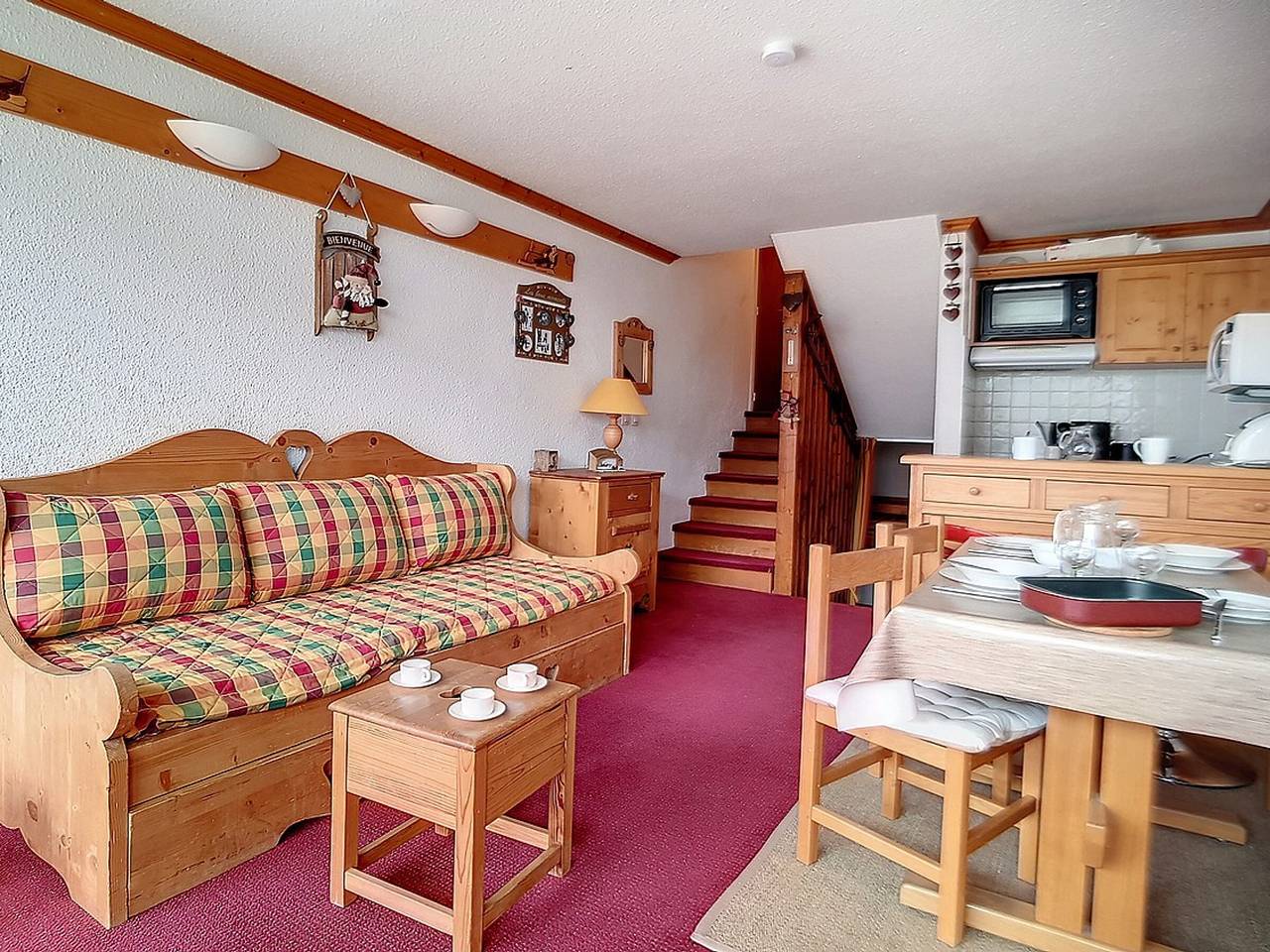 Gehele studio, Bright ski-in/ski-out duplex, balcony, 4 ppl in Les Menuires, Saint-Martin-de-Belleville