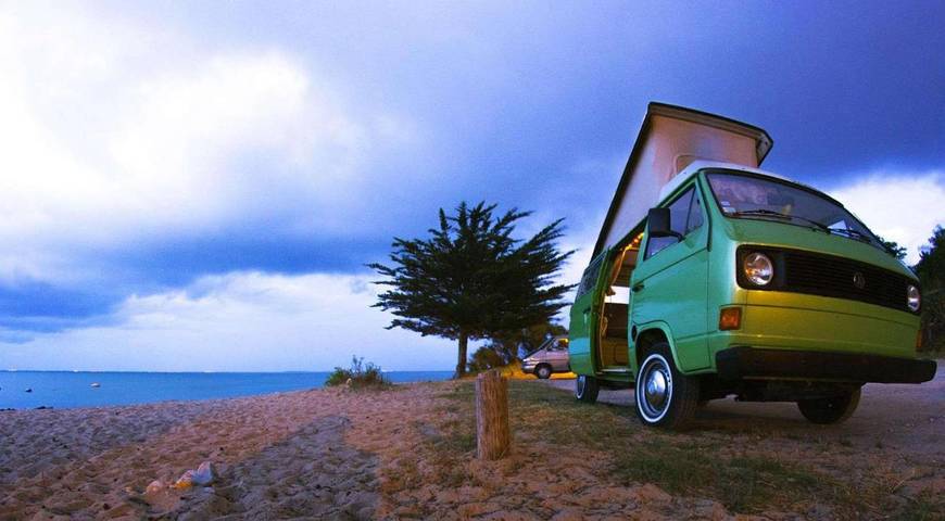 Camping pour 4 personnes, avec Terrasse et Jardin ainsi que Piscine et Vue