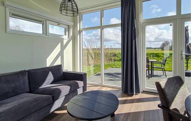 Glamping for 4 People in Lake Ijssel, North Holland, Photo 4