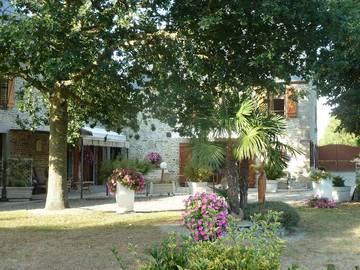Cottage pour 3 personnes, avec jardin à Céaux