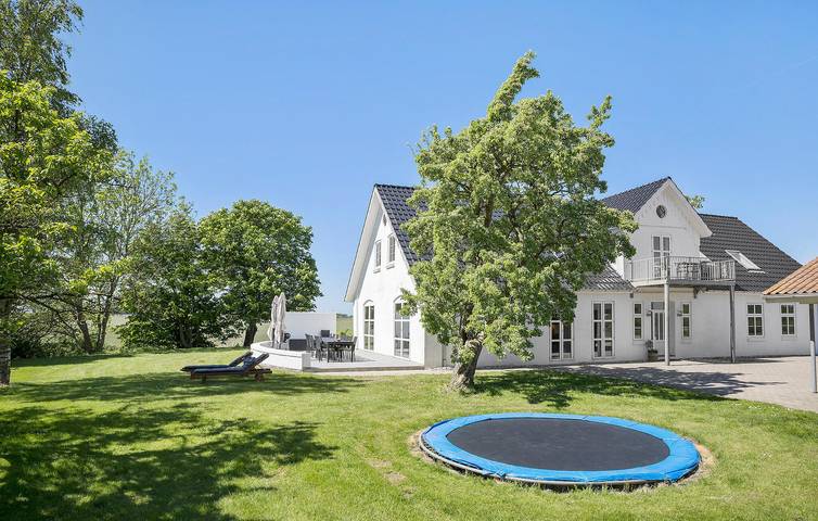 Ferienhaus für 17 Personen, mit Terrasse und Whirlpool sowie Garten in Højer - 2