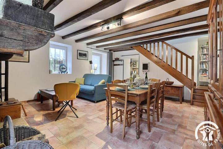 Location de vacances pour 4 personnes, avec vue ainsi que jardin et terrasse à Saint-Hilaire-des-Landes - 4