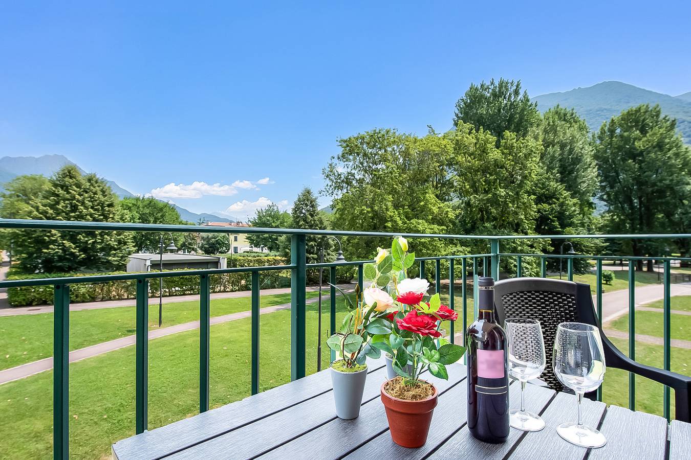 Ganze Wohnung, Ferienwohnung für 4 Personen mit Balkon in Porlezza, Gemeinde Porlezza